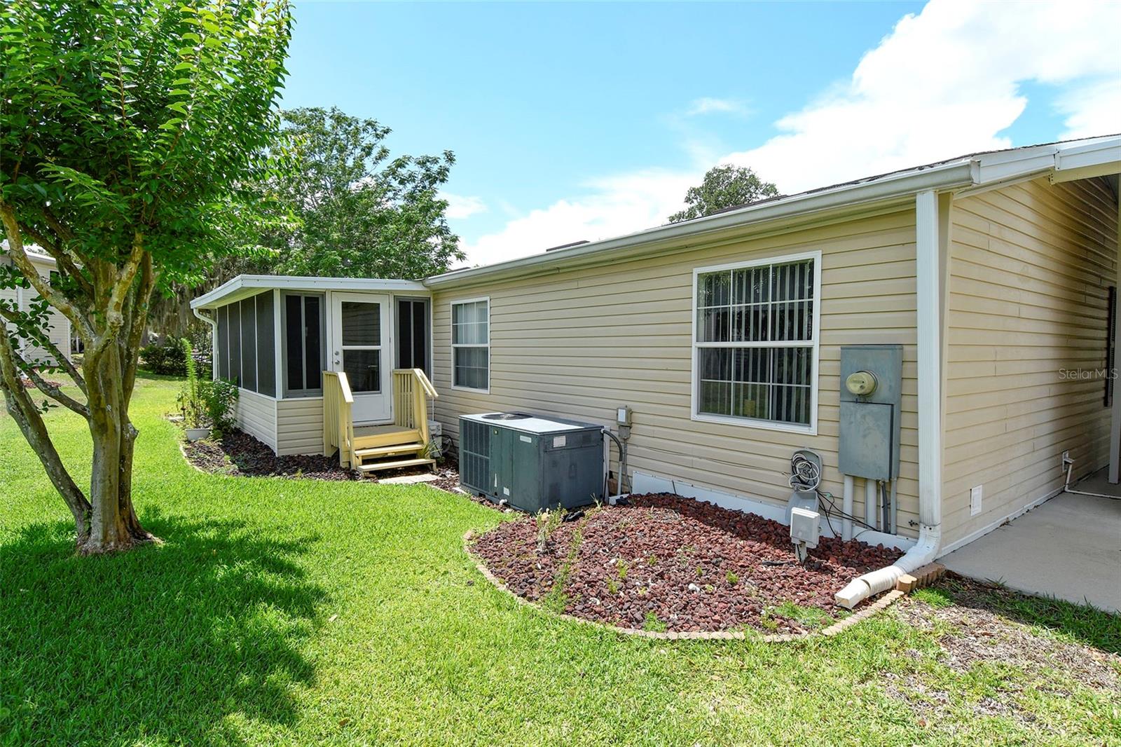 37848 MAYWOOD BAY DRIVE