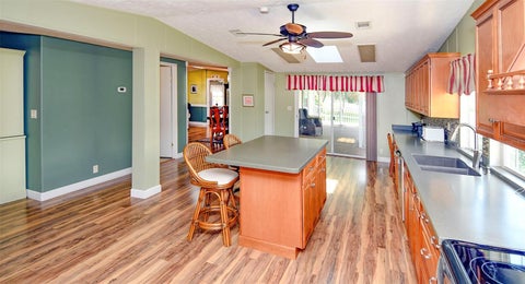 Tiny photo for 37848 Maywood Bay Drive, Leesburg, FL 34788 (MLS # G5113034)
