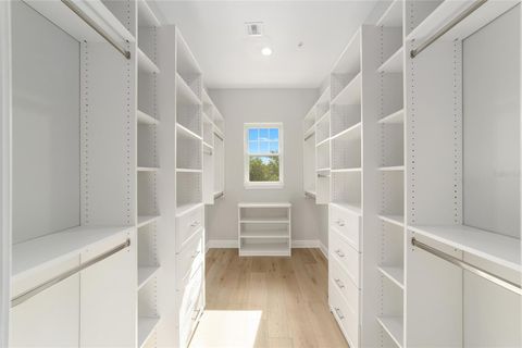 Tiny photo for 137 SE Watula Avenue, Ocala, FL 34471 (MLS # OM698714)