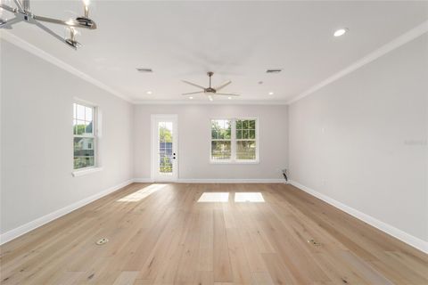 Tiny photo for 137 SE Watula Avenue, Ocala, FL 34471 (MLS # OM698714)