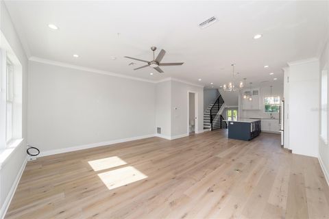 Tiny photo for 137 SE Watula Avenue, Ocala, FL 34471 (MLS # OM698714)