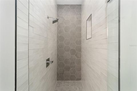 Tiny photo for 137 SE Watula Avenue, Ocala, FL 34471 (MLS # OM698714)