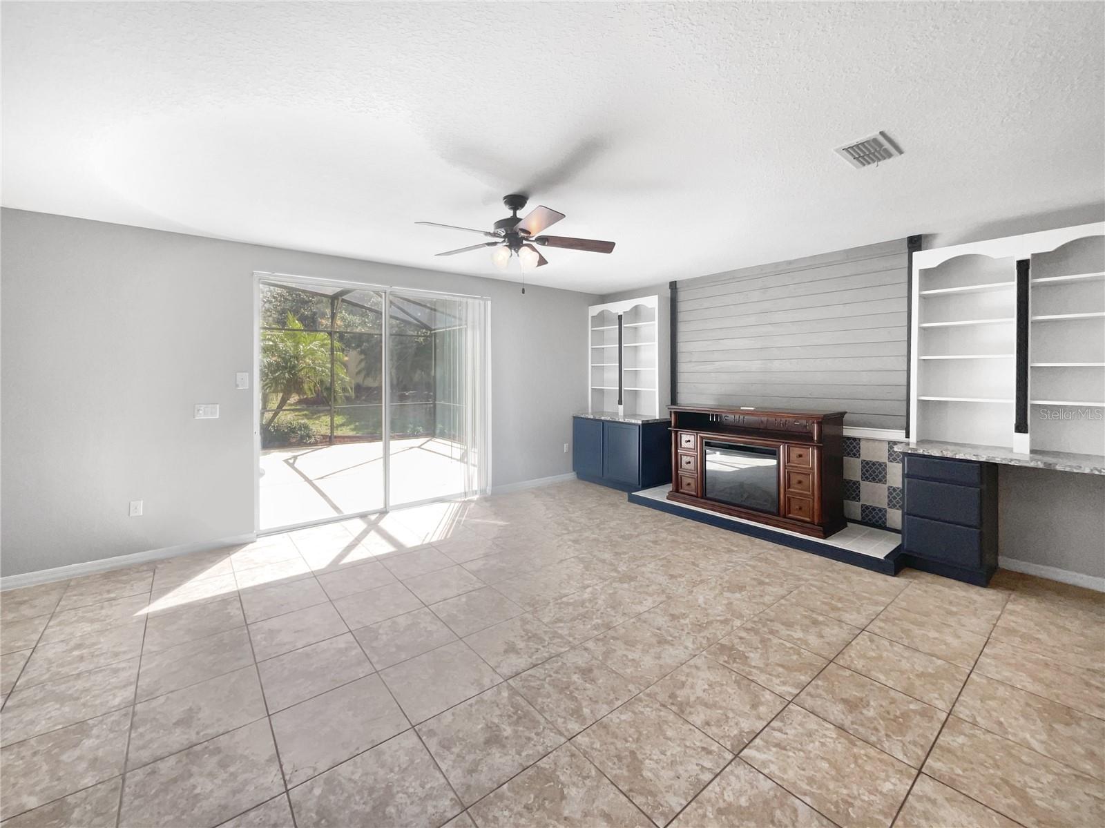 WESTSIDE - Residential