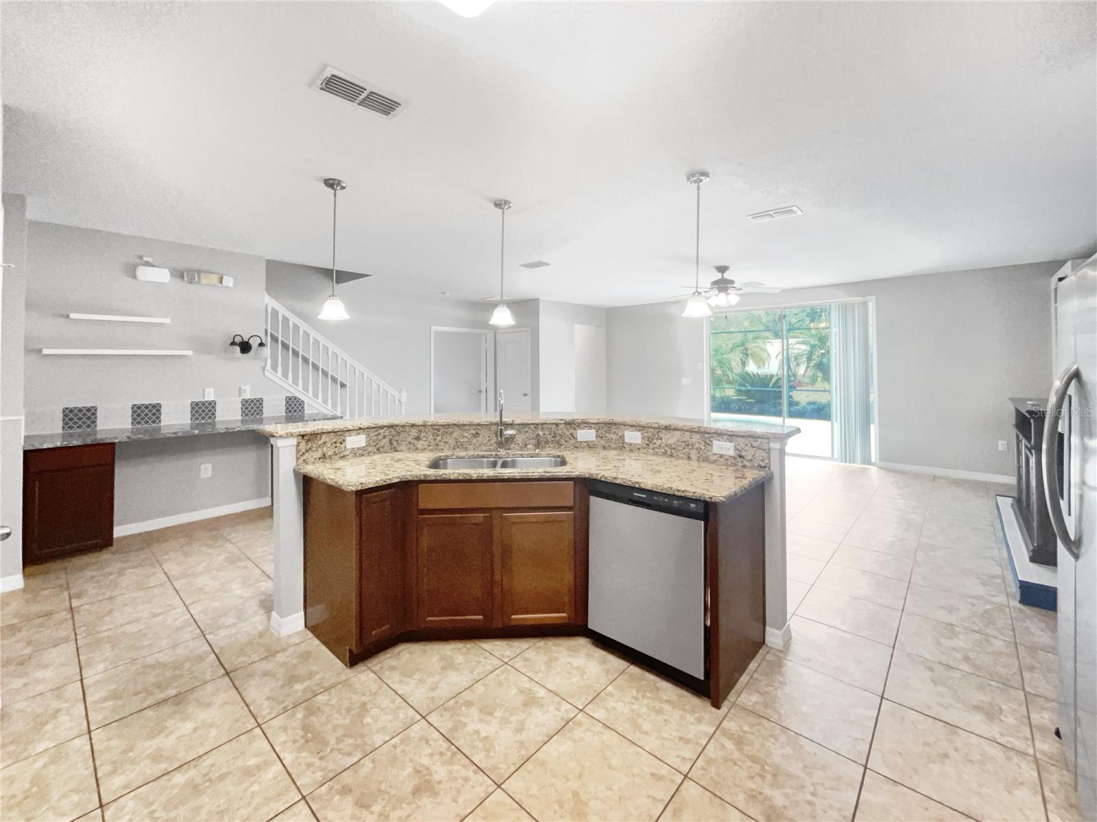 WESTSIDE - Residential