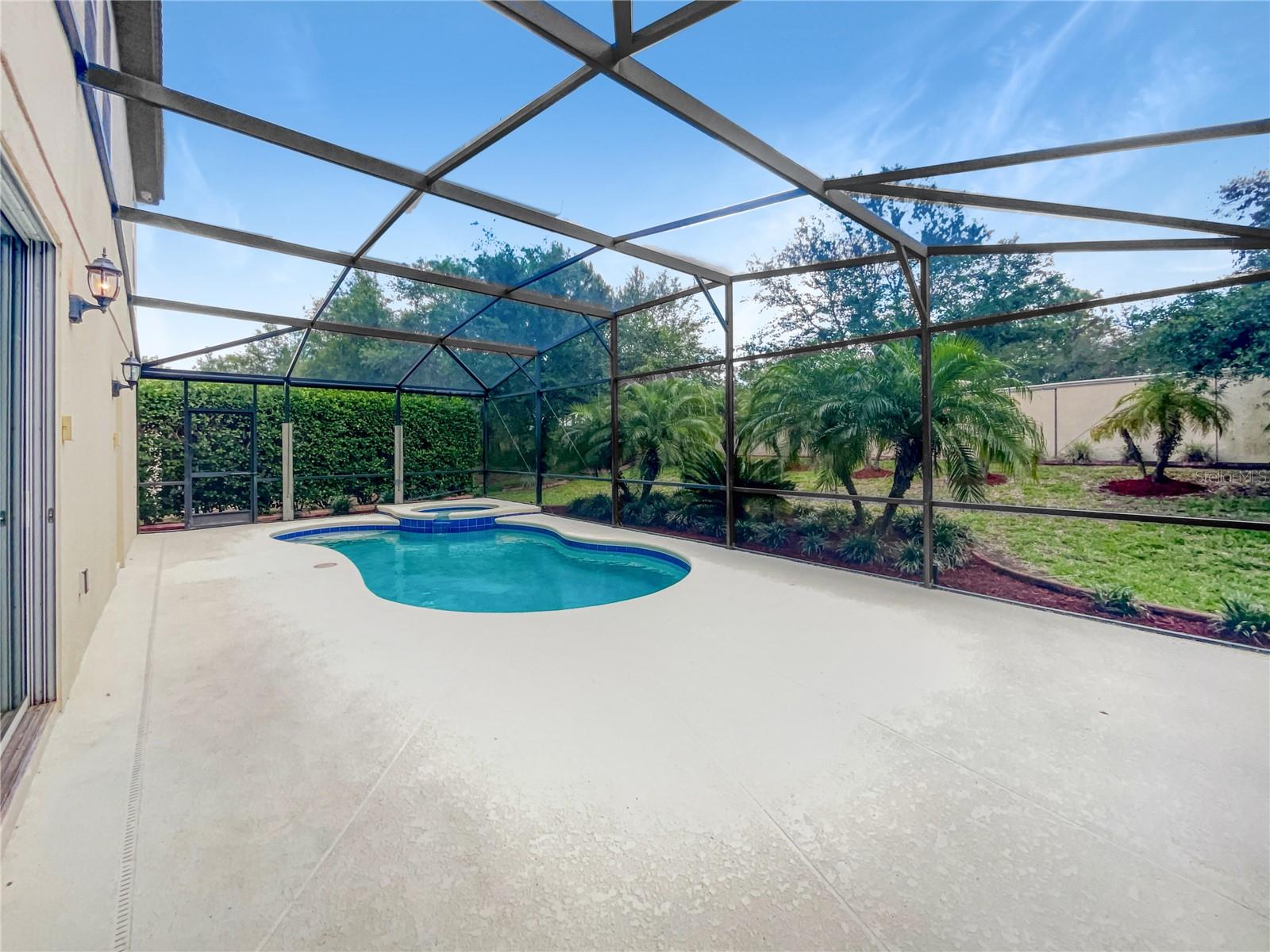 WESTSIDE - Residential