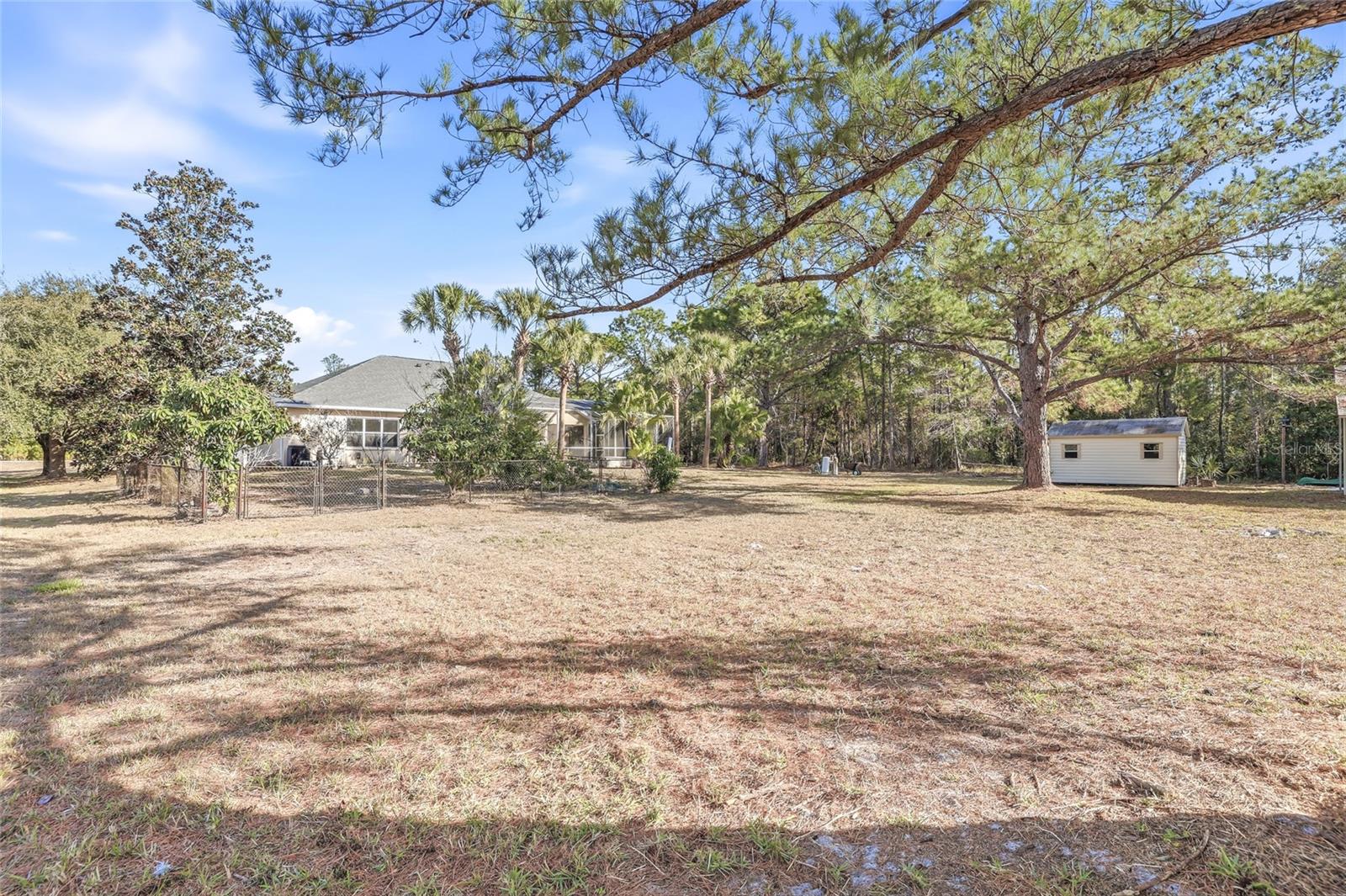 ROYAL HIGHLANDS - Residential