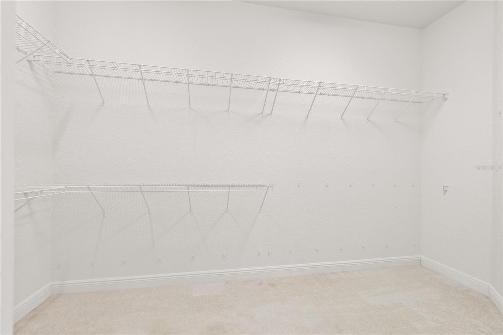 ROYAL HIGHLANDS - Residential