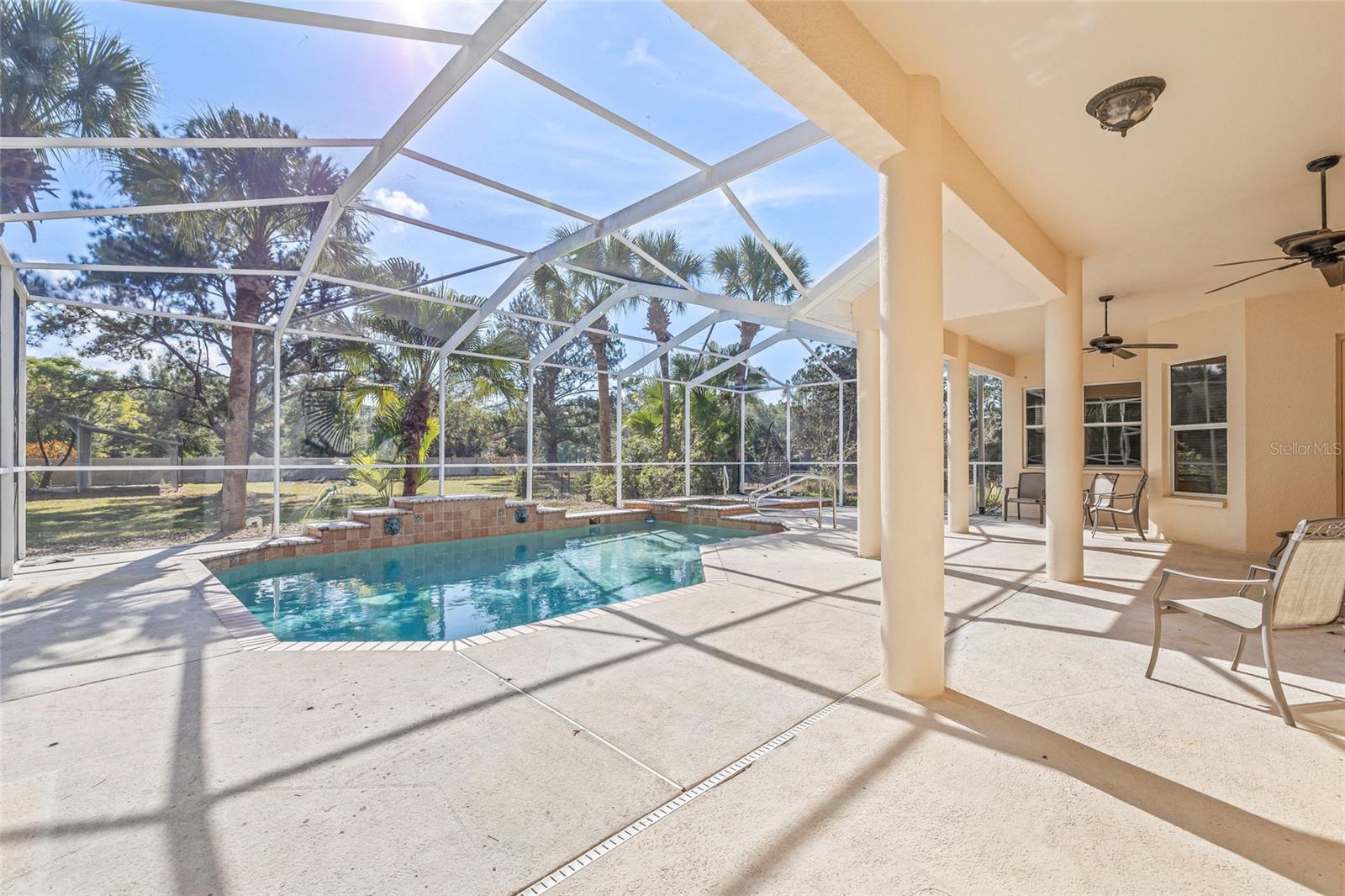 ROYAL HIGHLANDS - Residential