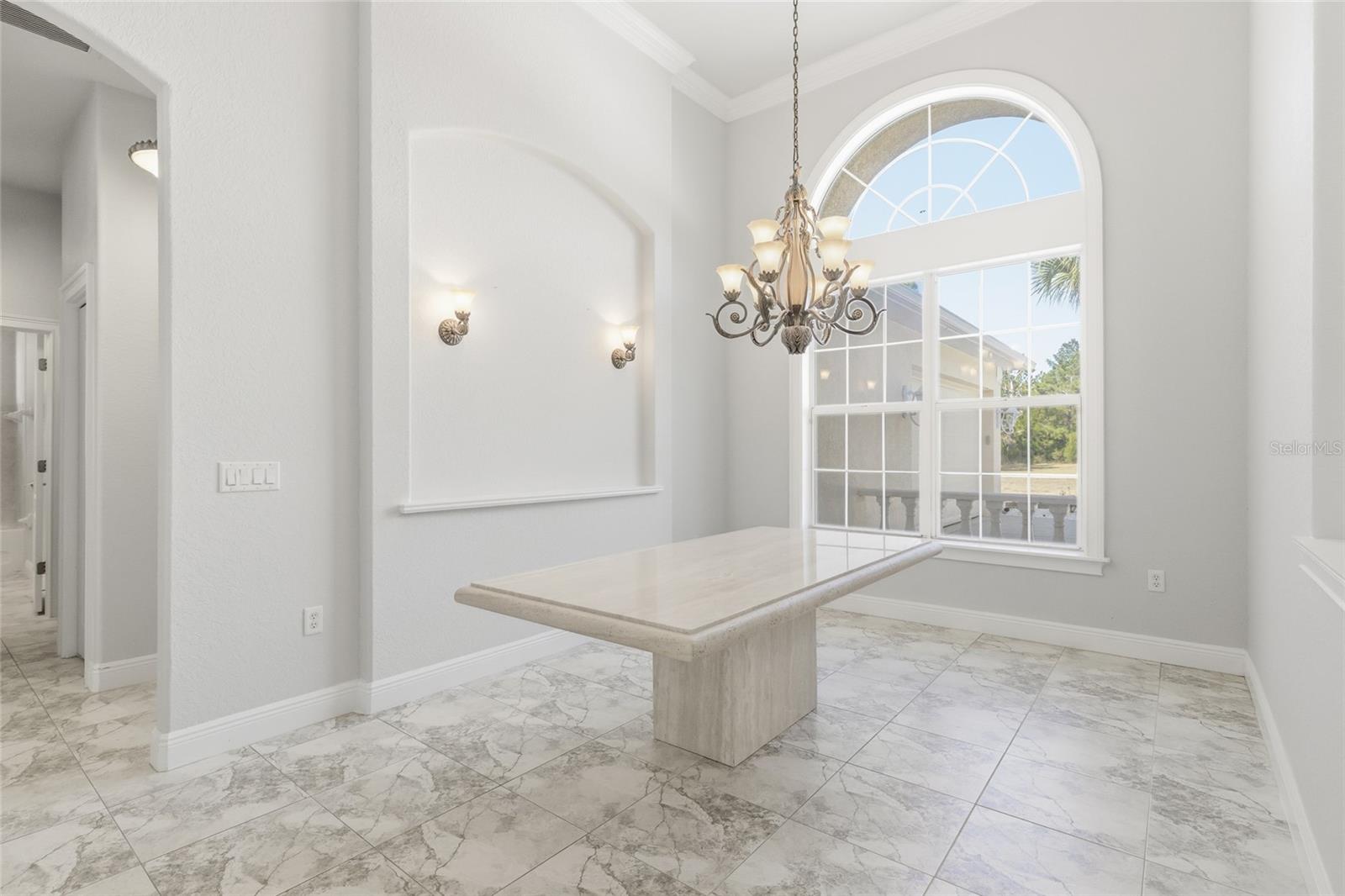 ROYAL HIGHLANDS - Residential