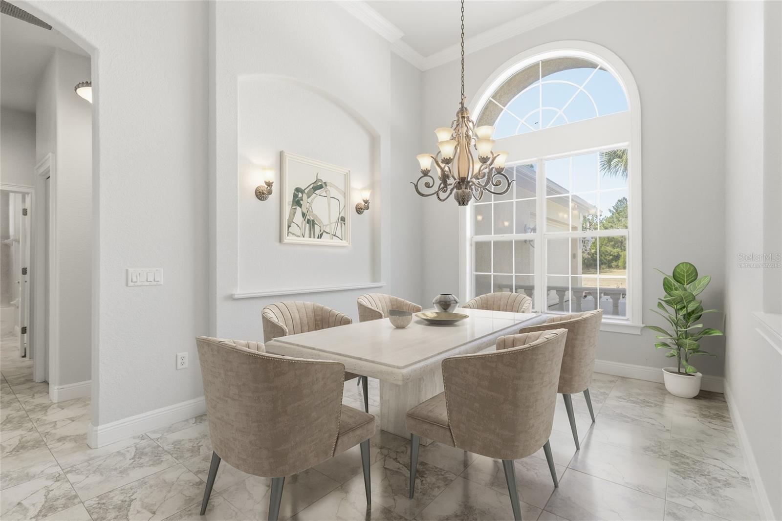 ROYAL HIGHLANDS - Residential