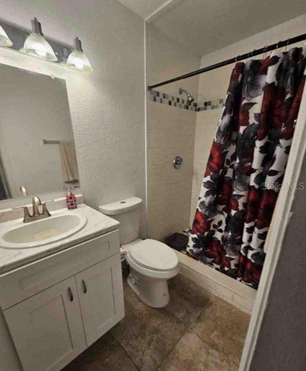 Photo of 304 S Dillingham Ave, Kissimmee, FL 34741 (MLS # O6367285)