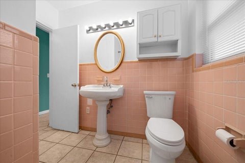 Tiny photo for 2810 SE Lake Weir Avenue, Ocala, FL 34471 (MLS # OM733112)