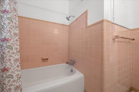 Tiny photo for 2810 SE Lake Weir Avenue, Ocala, FL 34471 (MLS # OM733112)