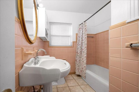 Tiny photo for 2810 SE Lake Weir Avenue, Ocala, FL 34471 (MLS # OM733112)