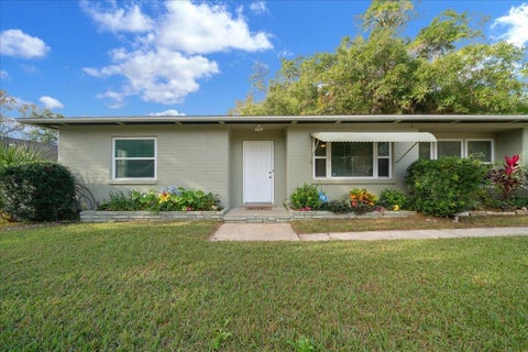 Tiny photo for 2810 SE Lake Weir Avenue, Ocala, FL 34471 (MLS # OM733112)