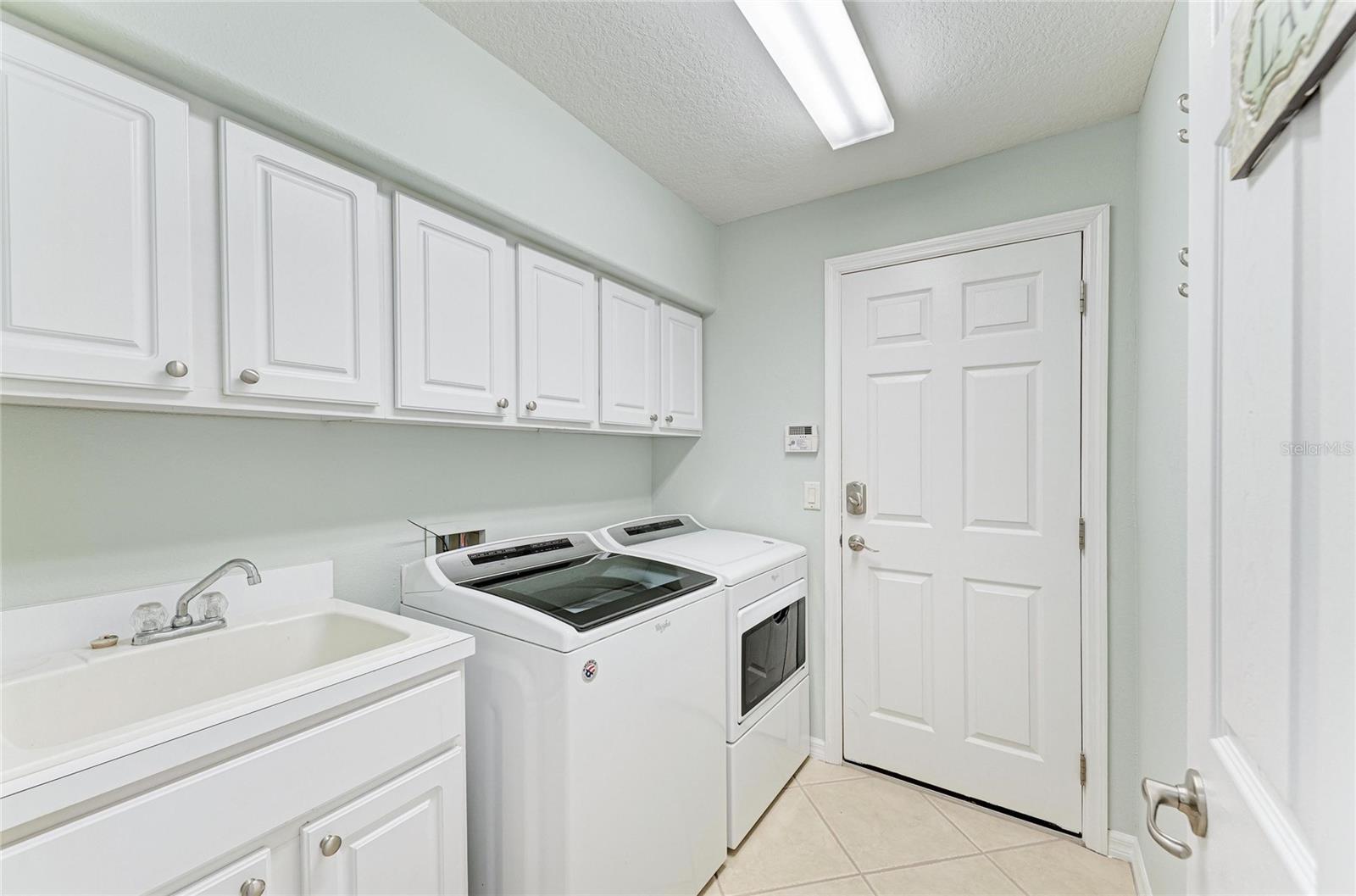 STONEYBROOK AT VENICE - Residential