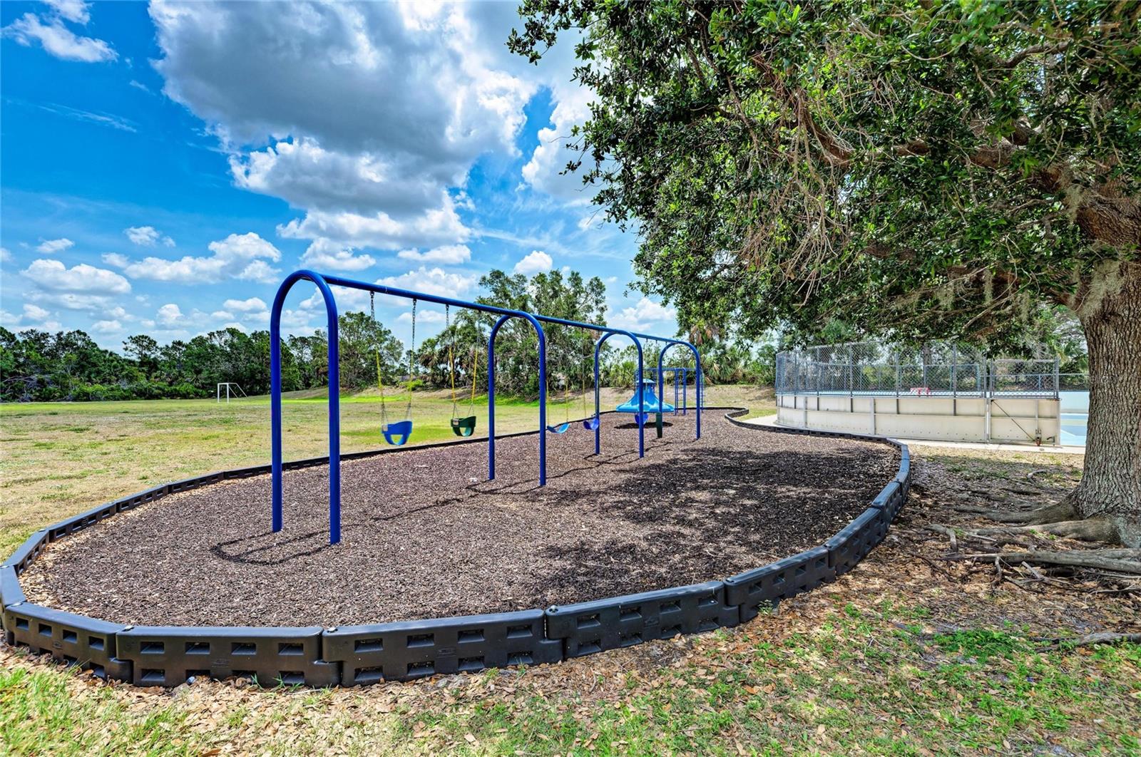 STONEYBROOK AT VENICE - Residential