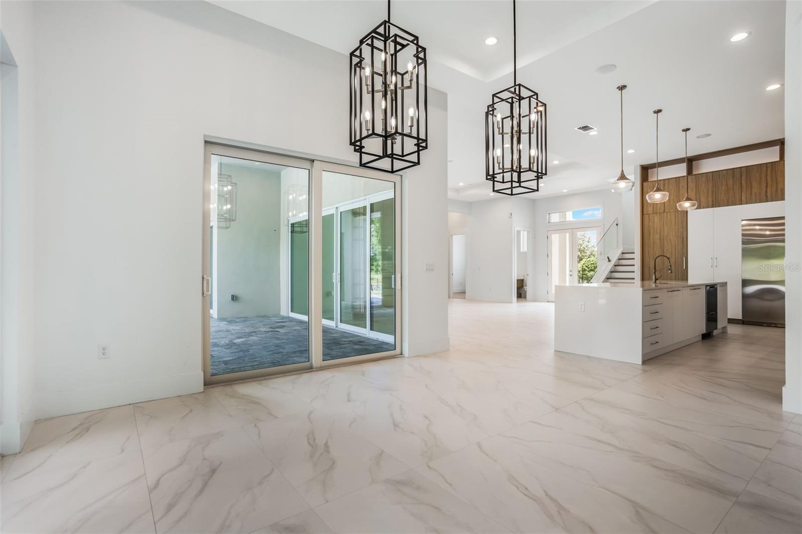 BELLA COLLINA - Residential