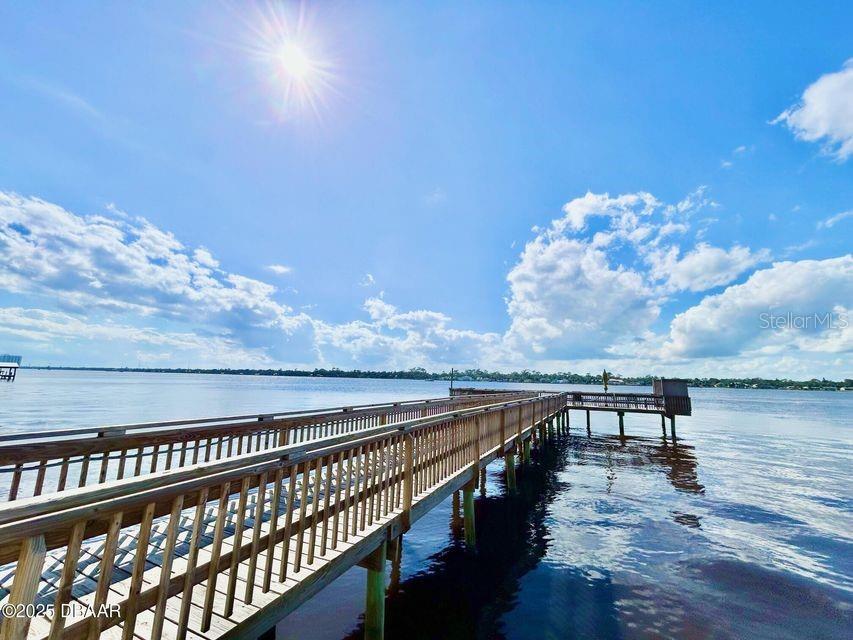 RIVERSIDE CONDO - Residential