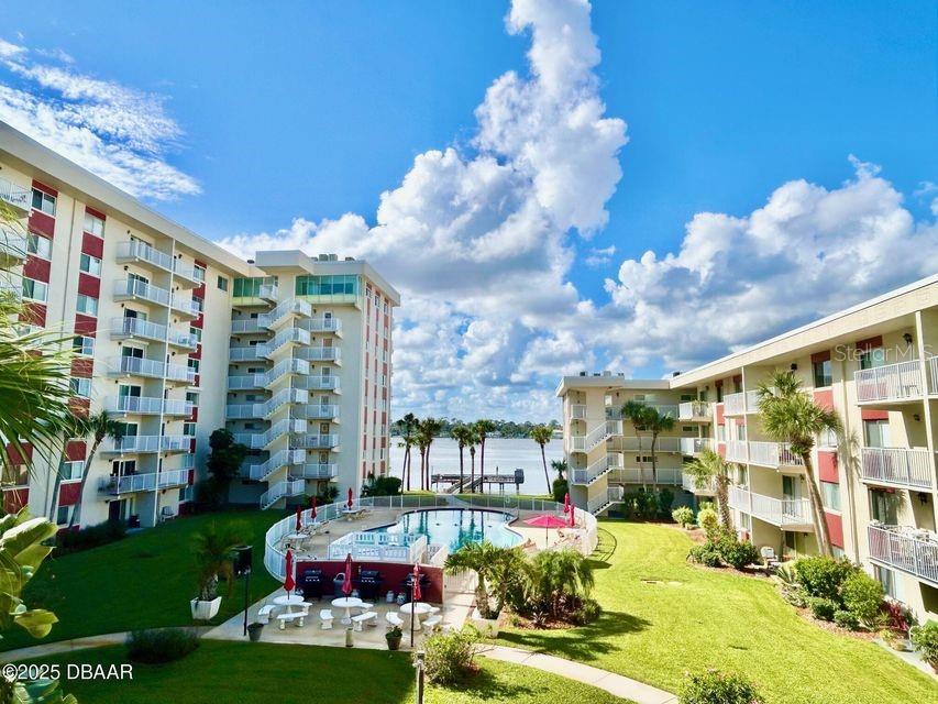 RIVERSIDE CONDO - Residential