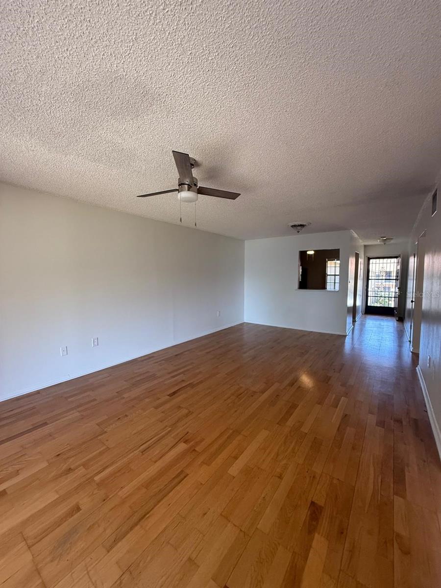 LAKE WALES VILLAGE CONDO - Residential