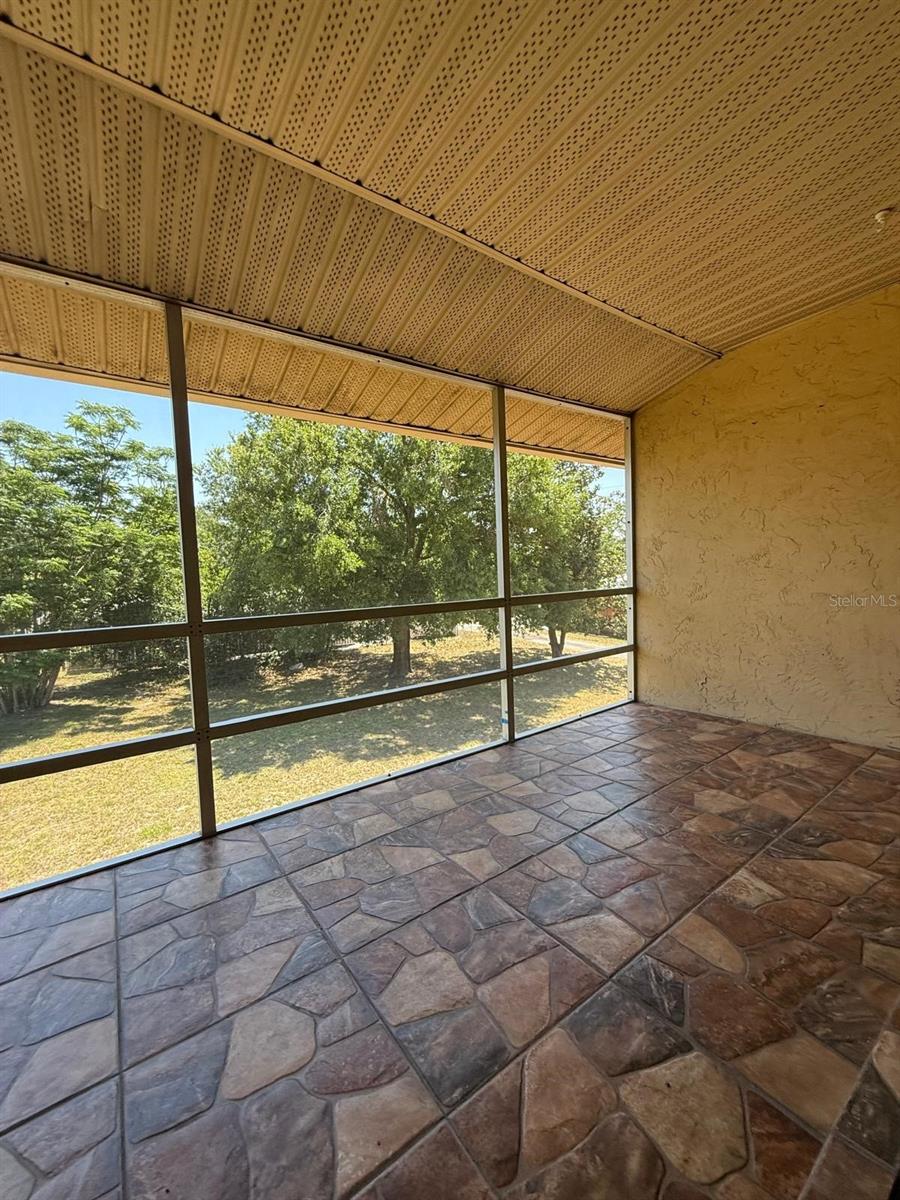 LAKE WALES VILLAGE CONDO - Residential