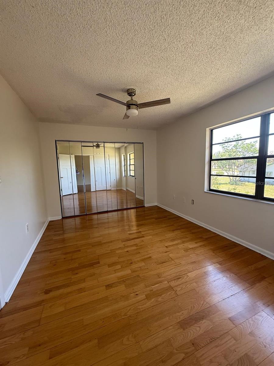 LAKE WALES VILLAGE CONDO - Residential