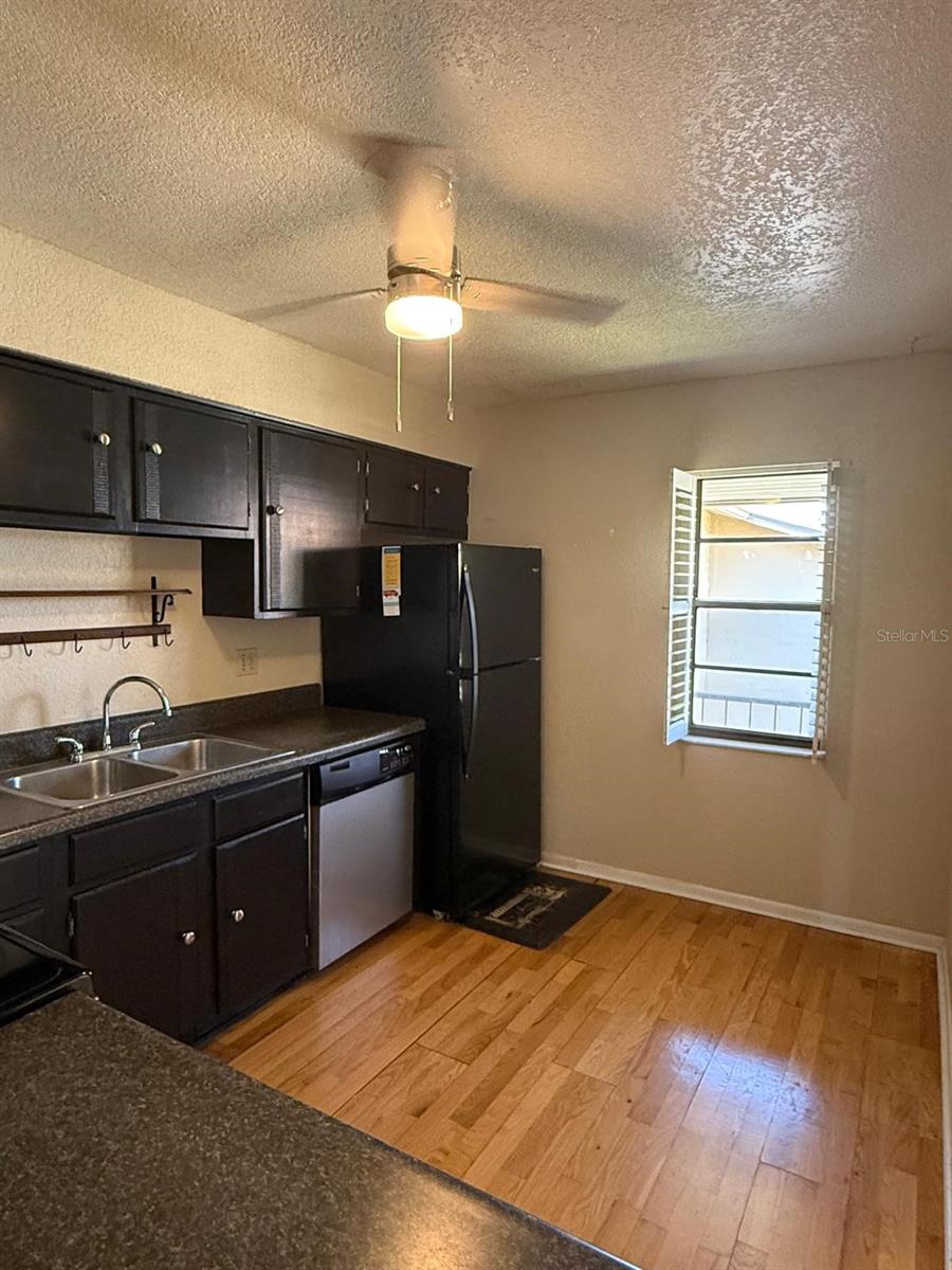 LAKE WALES VILLAGE CONDO - Residential