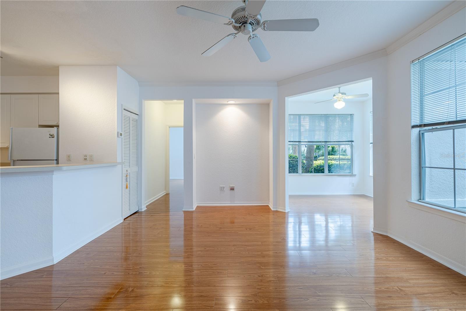 MANOR ROW/PK CENTRAL CONDO - Residential