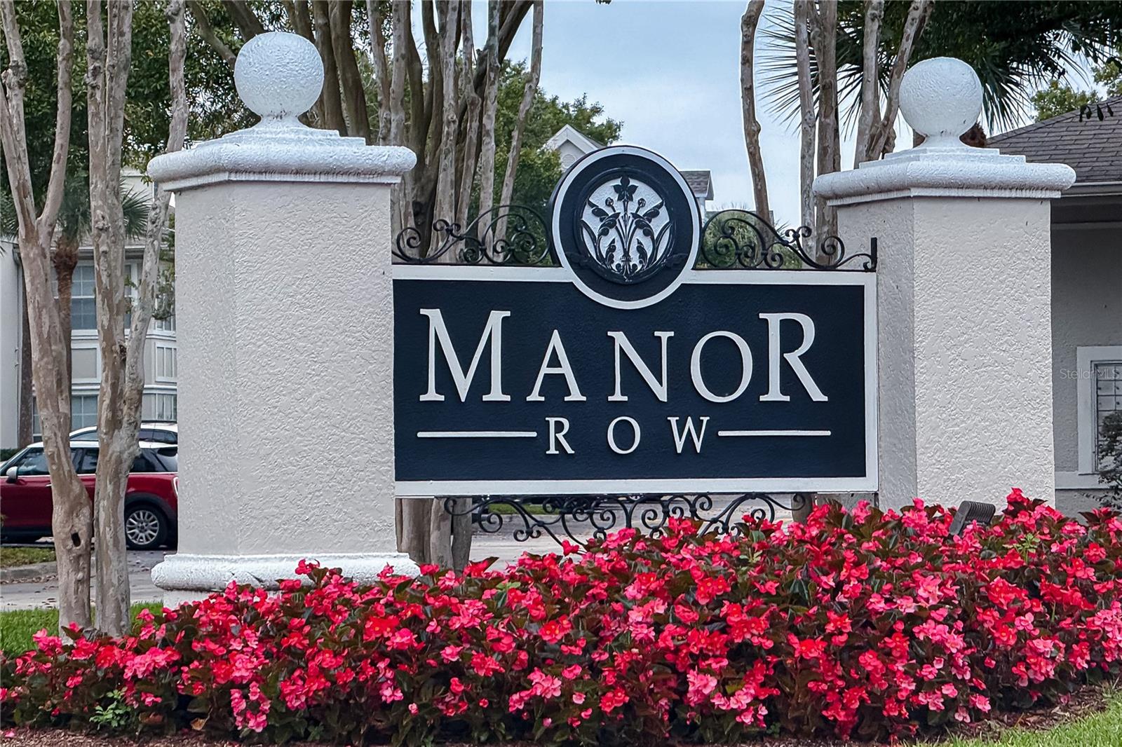 MANOR ROW/PK CENTRAL CONDO - Residential