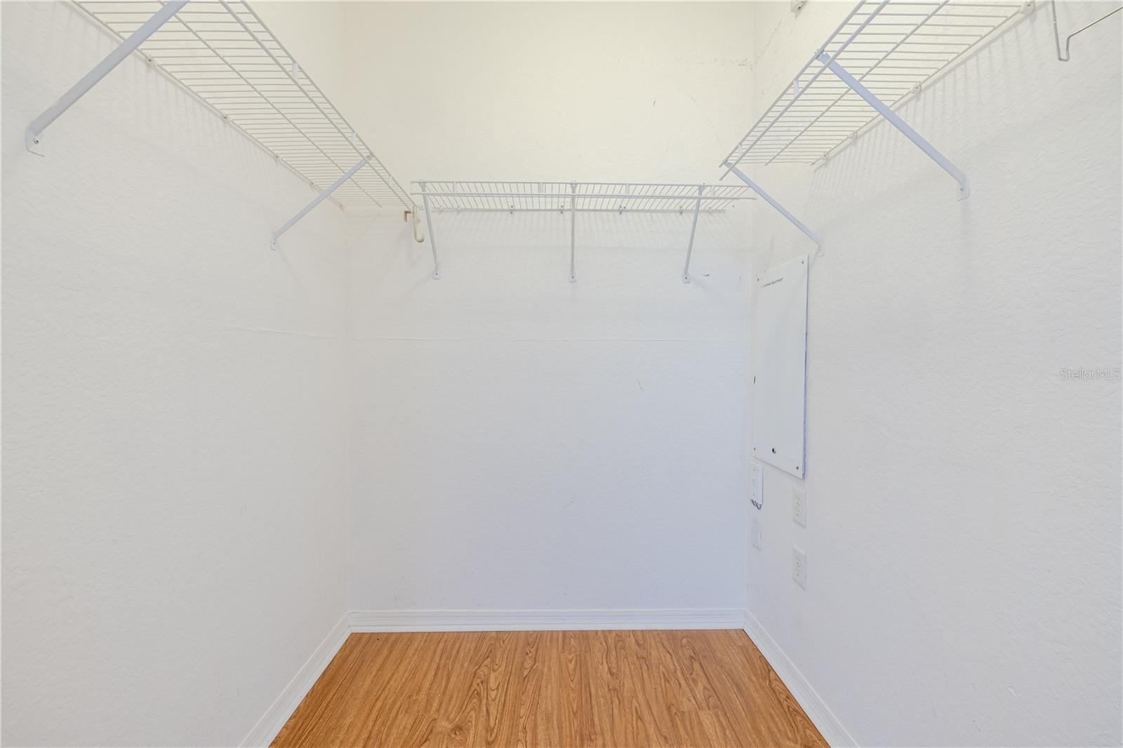 MANOR ROW/PK CENTRAL CONDO - Residential