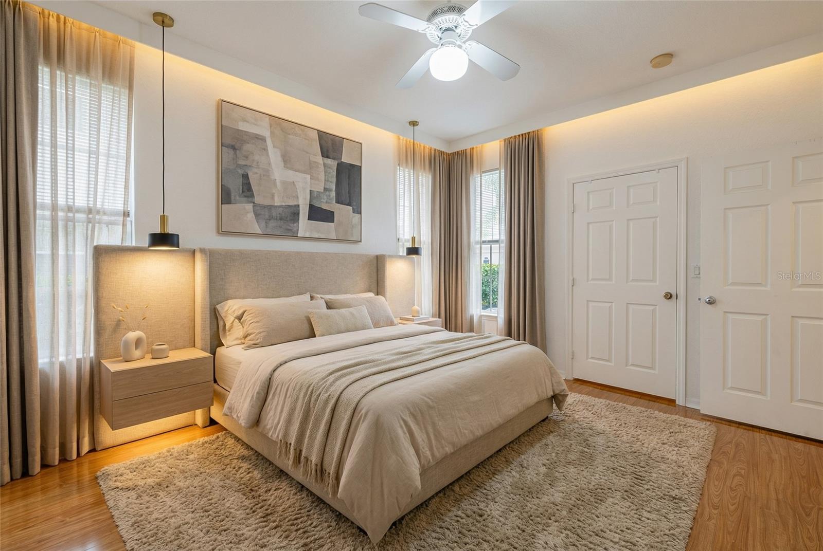 MANOR ROW/PK CENTRAL CONDO - Residential