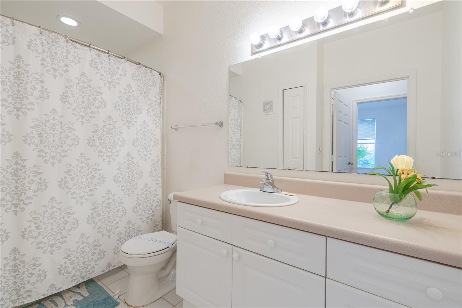 MANOR ROW/PK CENTRAL CONDO - Residential