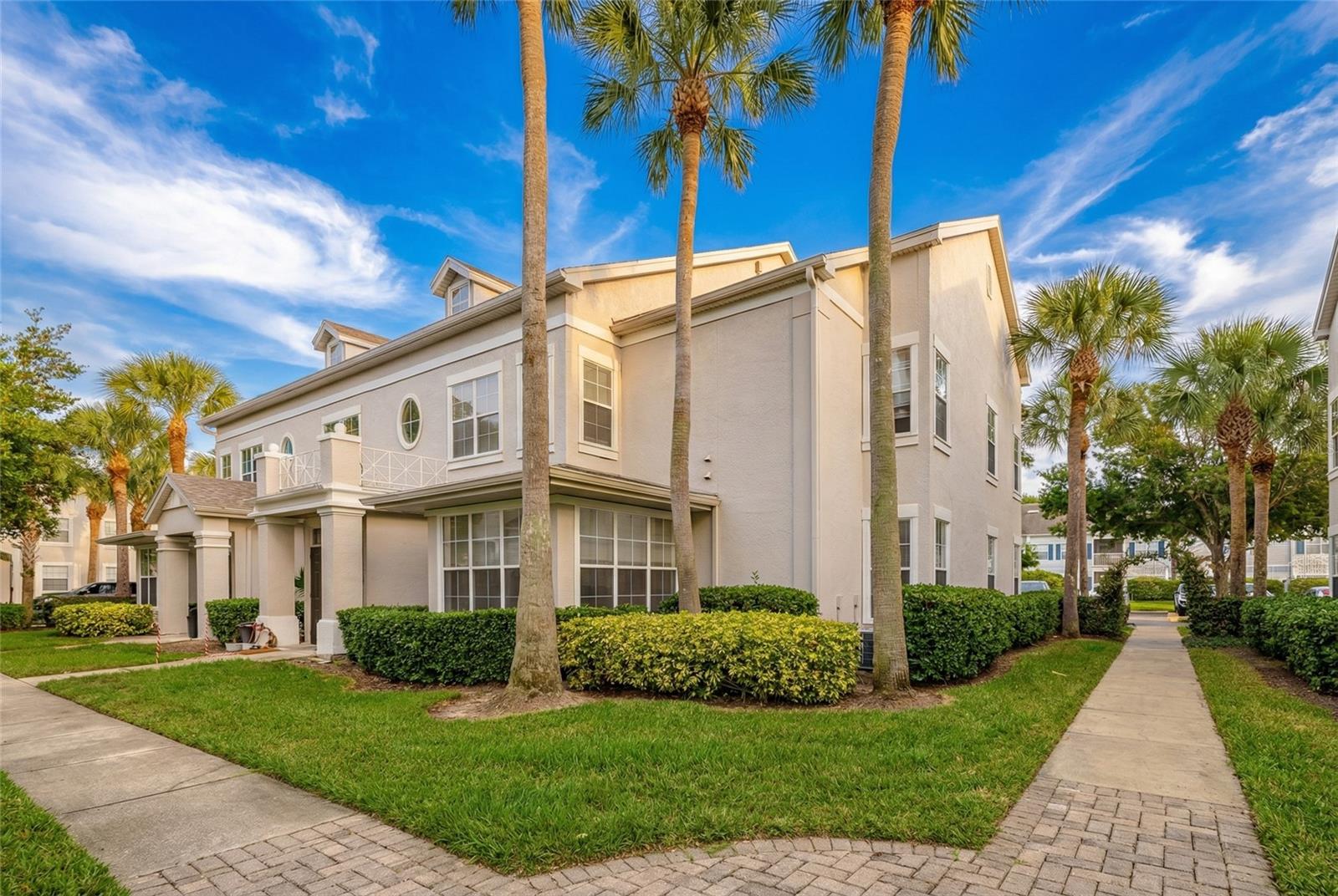 MANOR ROW/PK CENTRAL CONDO - Residential