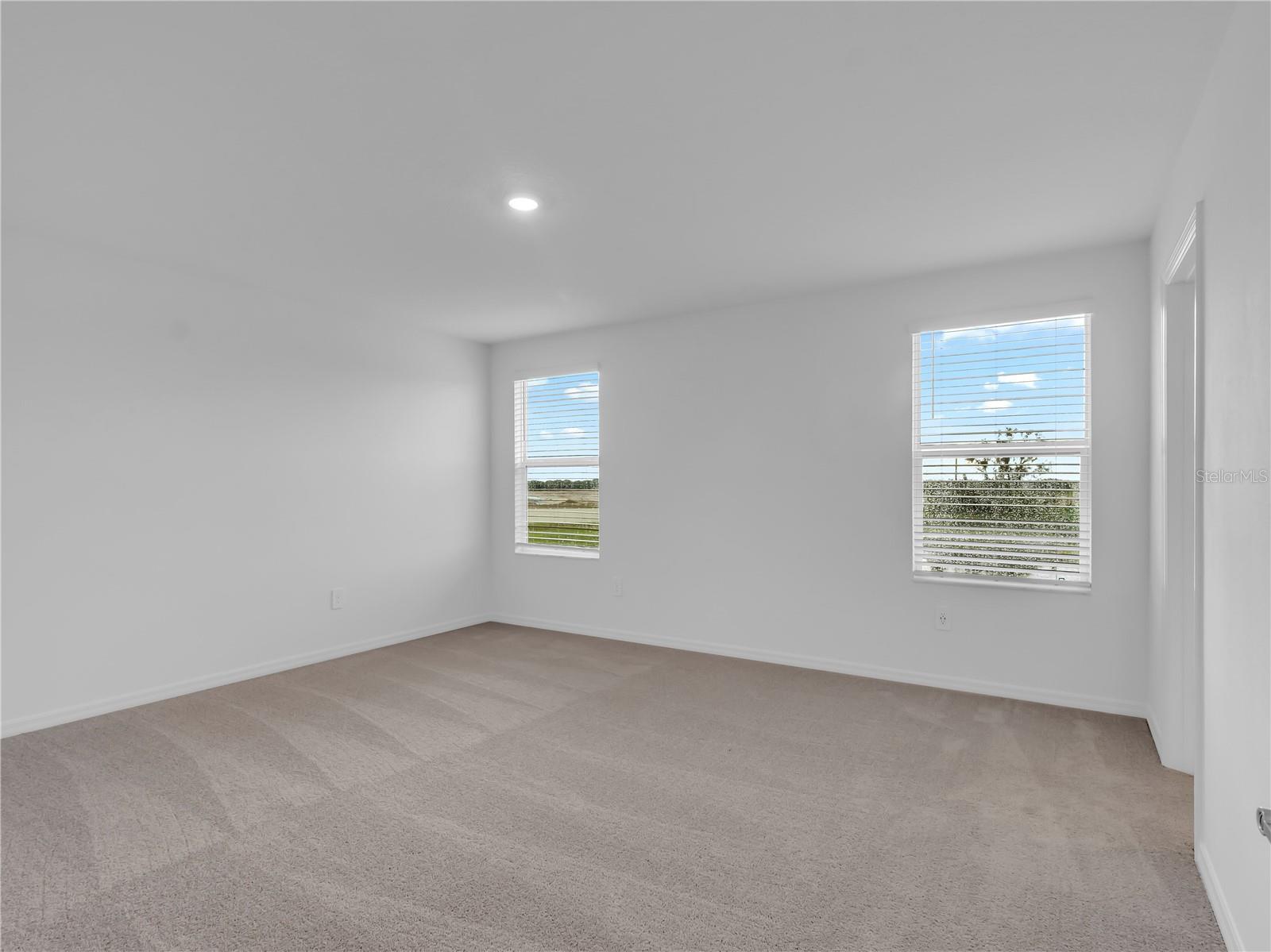 PROSPERITY LAKES - Residential Lease