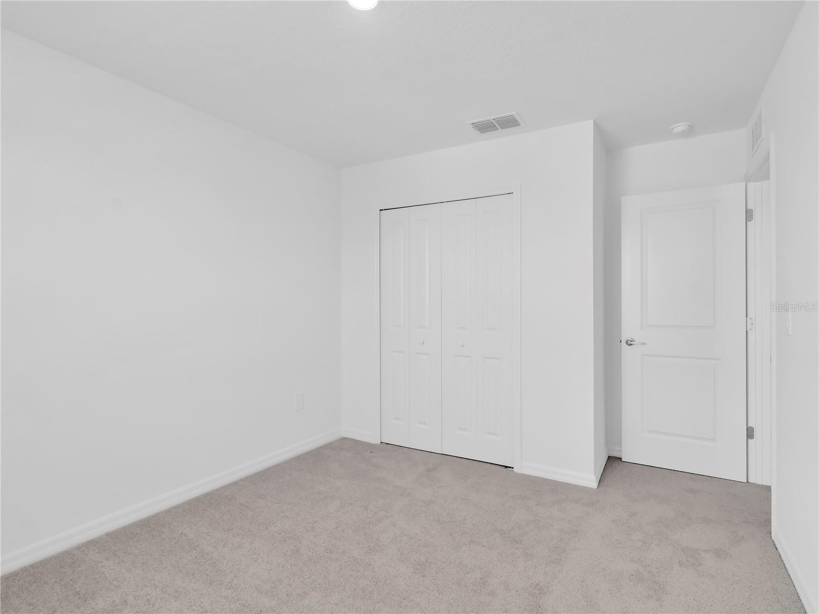 PROSPERITY LAKES - Residential Lease