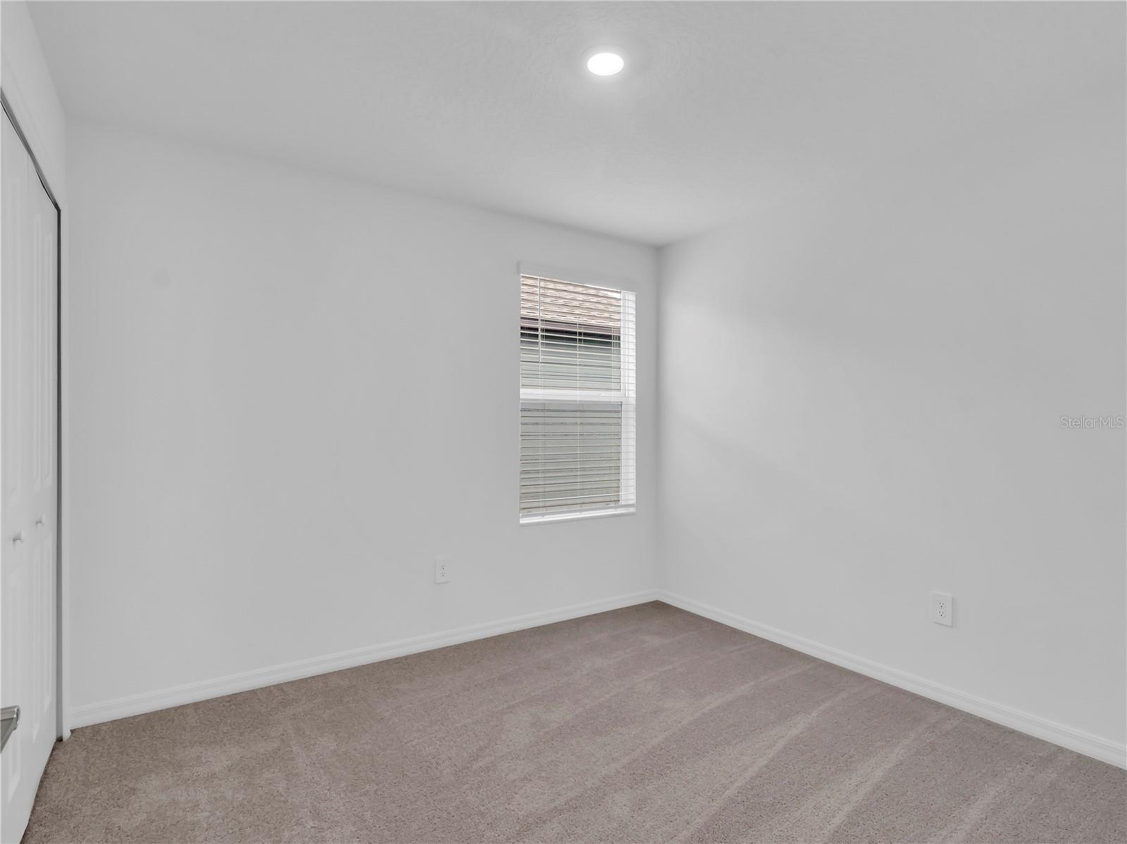 PROSPERITY LAKES - Residential Lease
