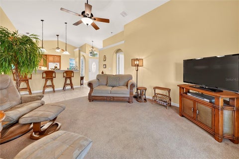 Tiny photo for 90 Golfview Circle, Umatilla, FL 32784 (MLS # G5118446)