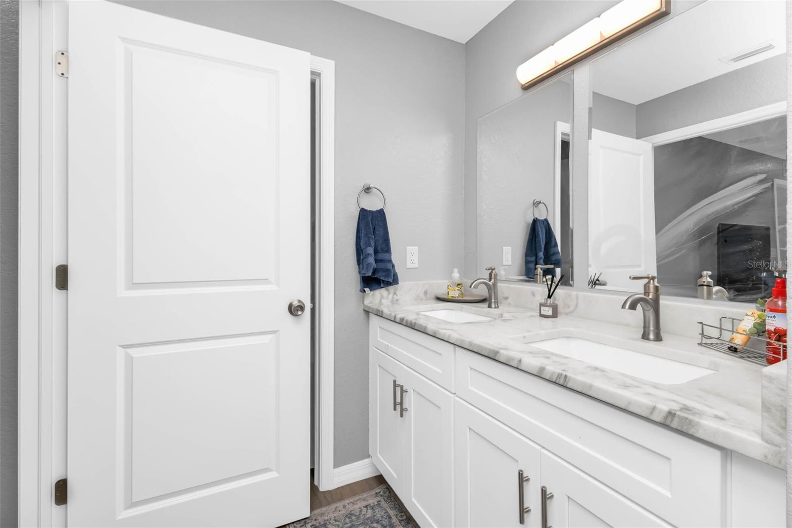 SUNNYBREEZE HARBOR SEC 01 - Residential