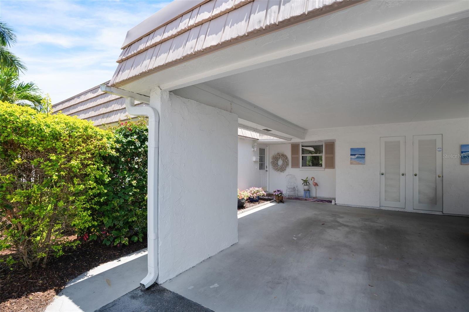 STRATHMORE RIVERSIDE III - Residential