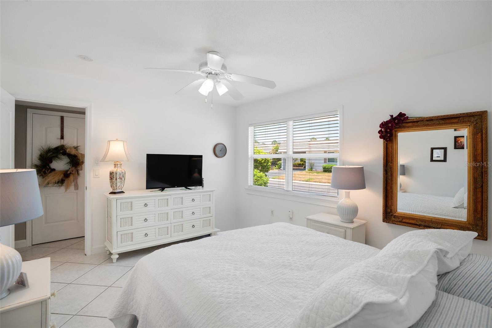 STRATHMORE RIVERSIDE III - Residential