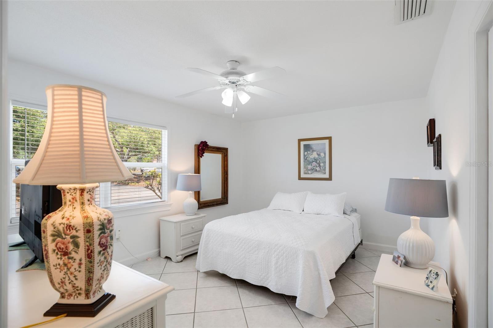 STRATHMORE RIVERSIDE III - Residential