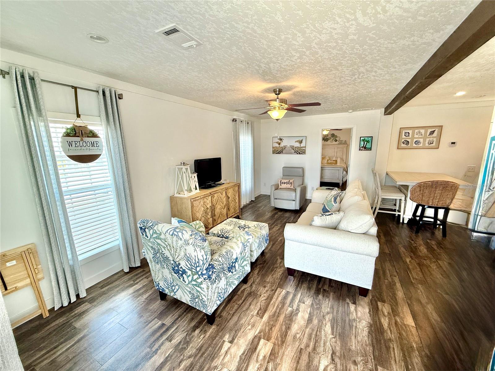 TRI-PAR ESTATES - Residential