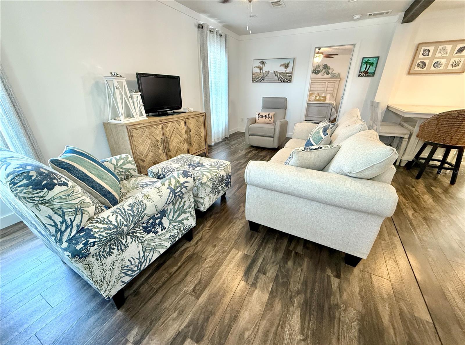 TRI-PAR ESTATES - Residential