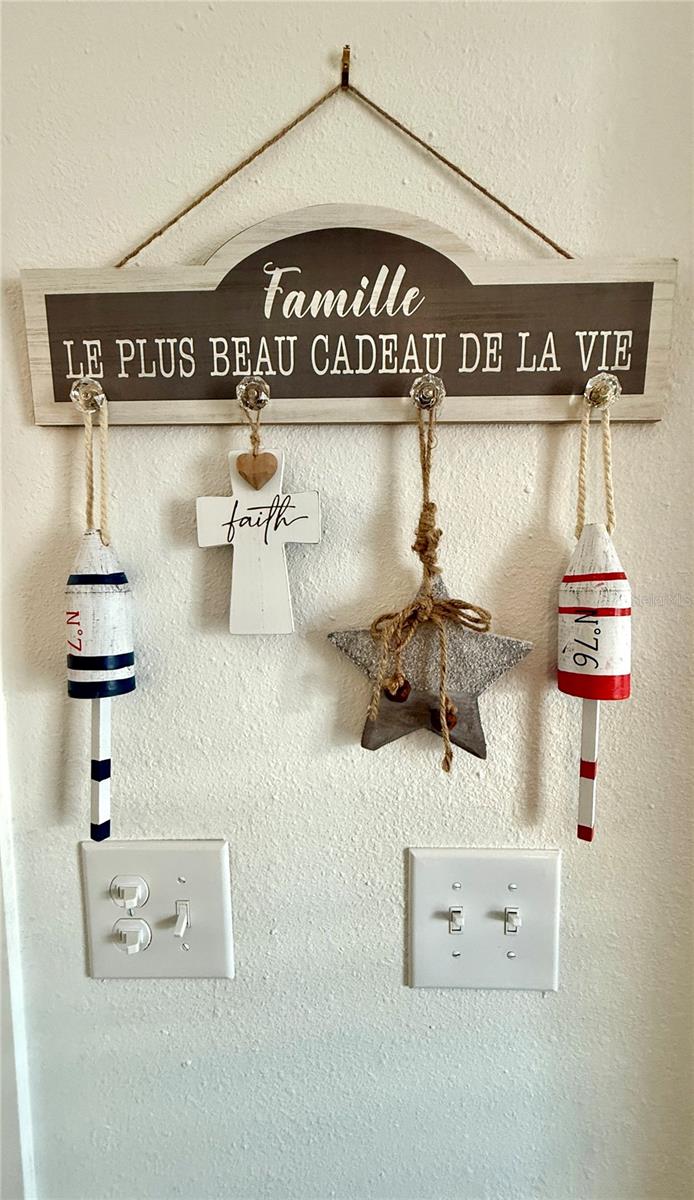 TRI-PAR ESTATES - Residential