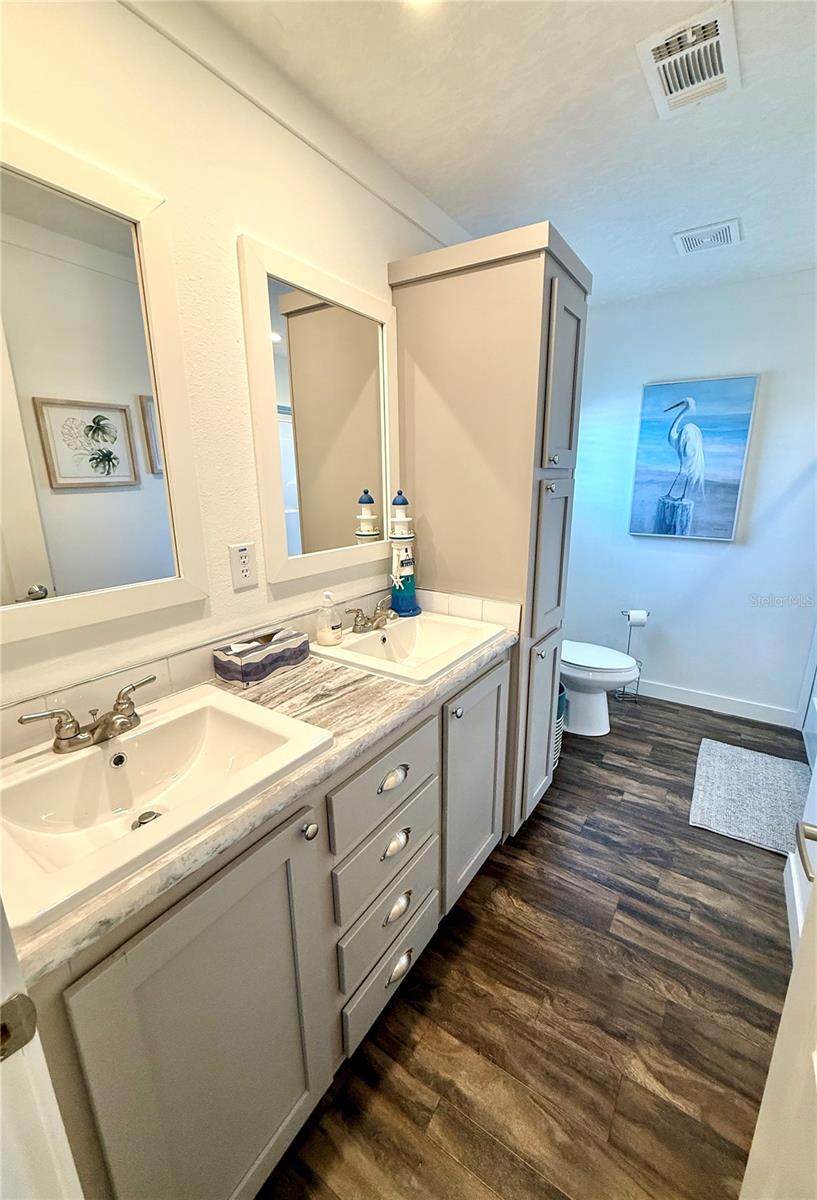 TRI-PAR ESTATES - Residential