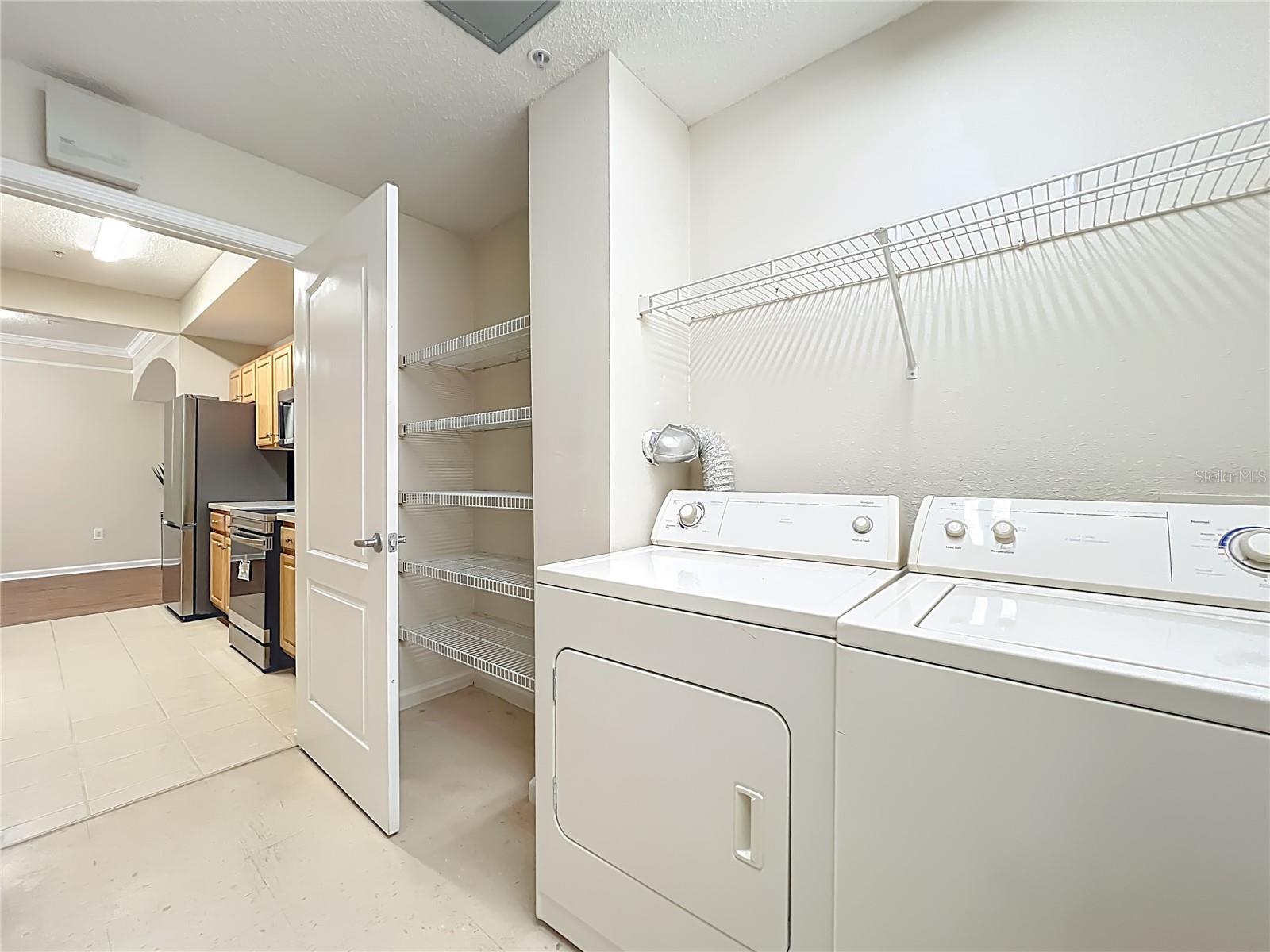 VILLANOVA AT HUNTERS CREEK CONDO - Residential