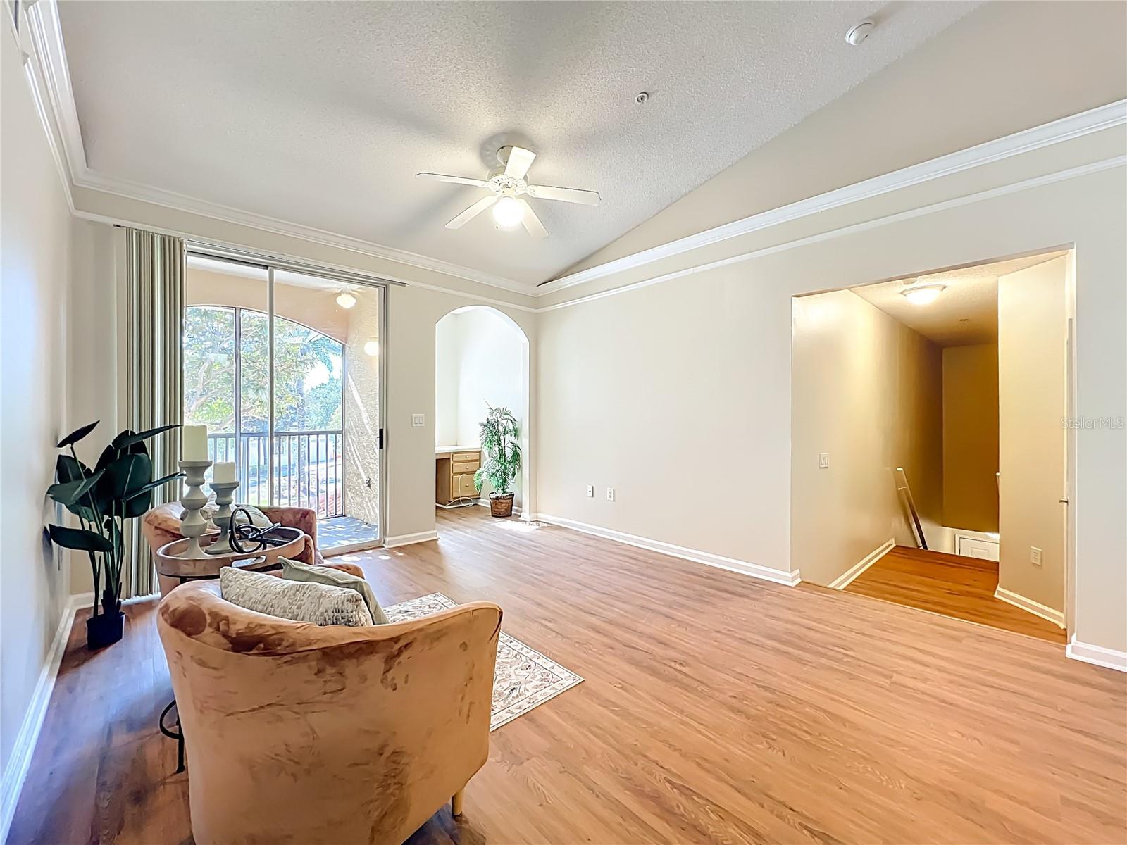 VILLANOVA AT HUNTERS CREEK CONDO - Residential