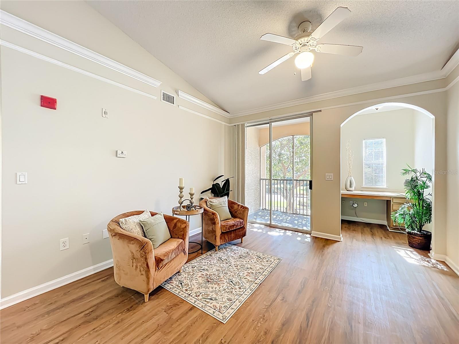 VILLANOVA AT HUNTERS CREEK CONDO - Residential