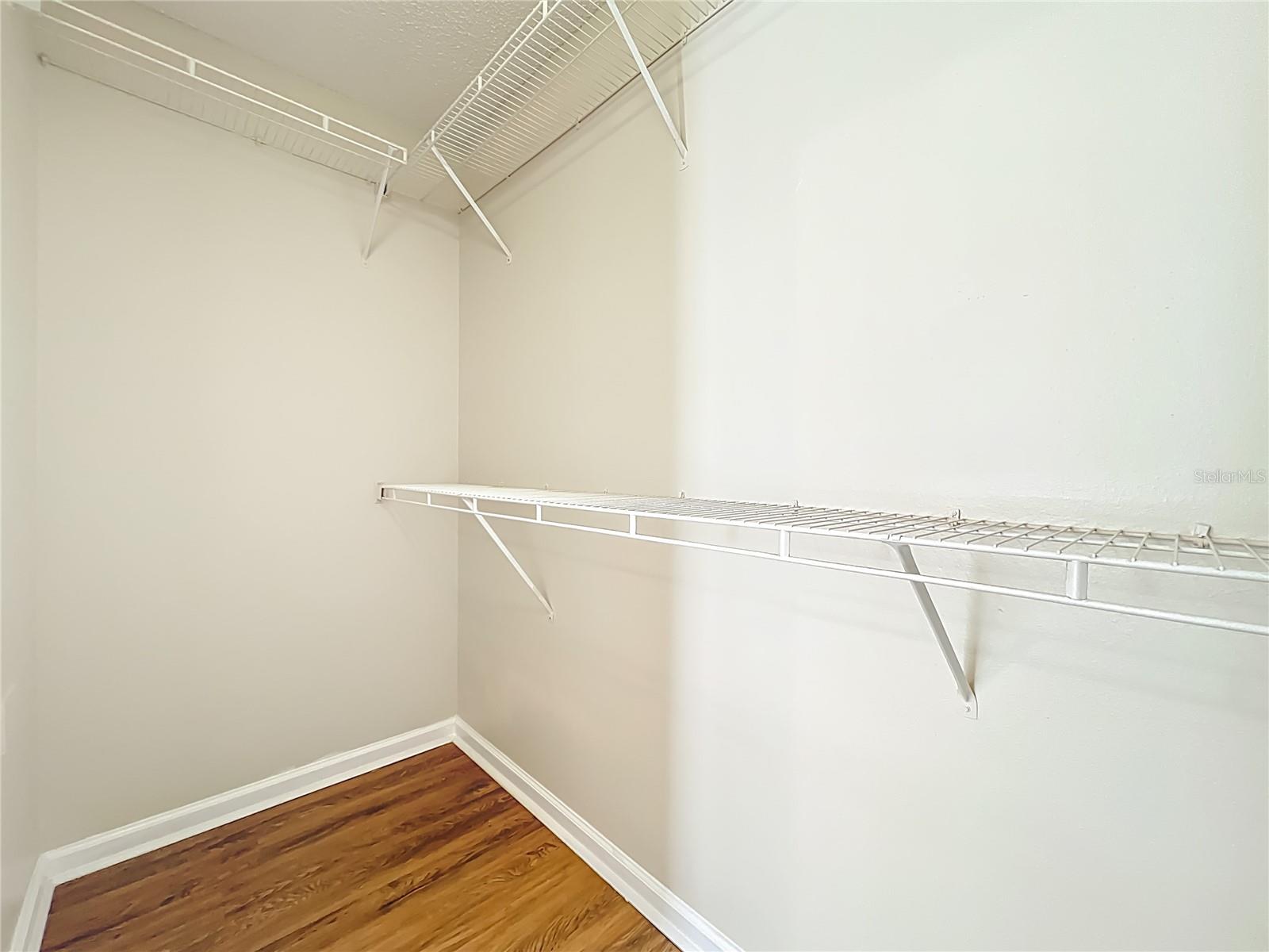 VILLANOVA AT HUNTERS CREEK CONDO - Residential